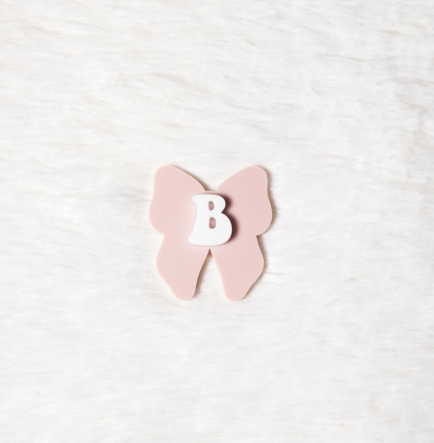 Bow Badge Reel: Custom Acrylic Retractable ID Holder